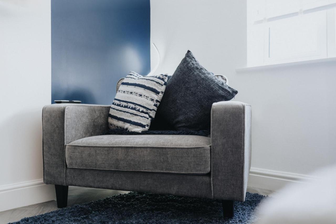 St David'S - Stylish 2 Bed Apartment, Free Parking, Close To Beach Lytham St Annes Extérieur photo