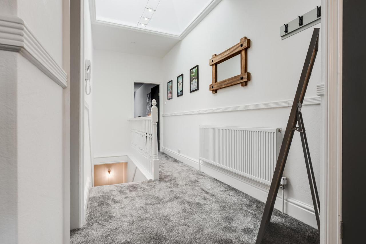 St David'S - Stylish 2 Bed Apartment, Free Parking, Close To Beach Lytham St Annes Extérieur photo
